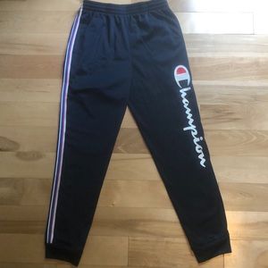 Champions pants size kids large